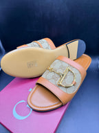 Gucci Women's slide sandal with Horsebit