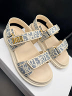 Dioract sandals in chambray blue