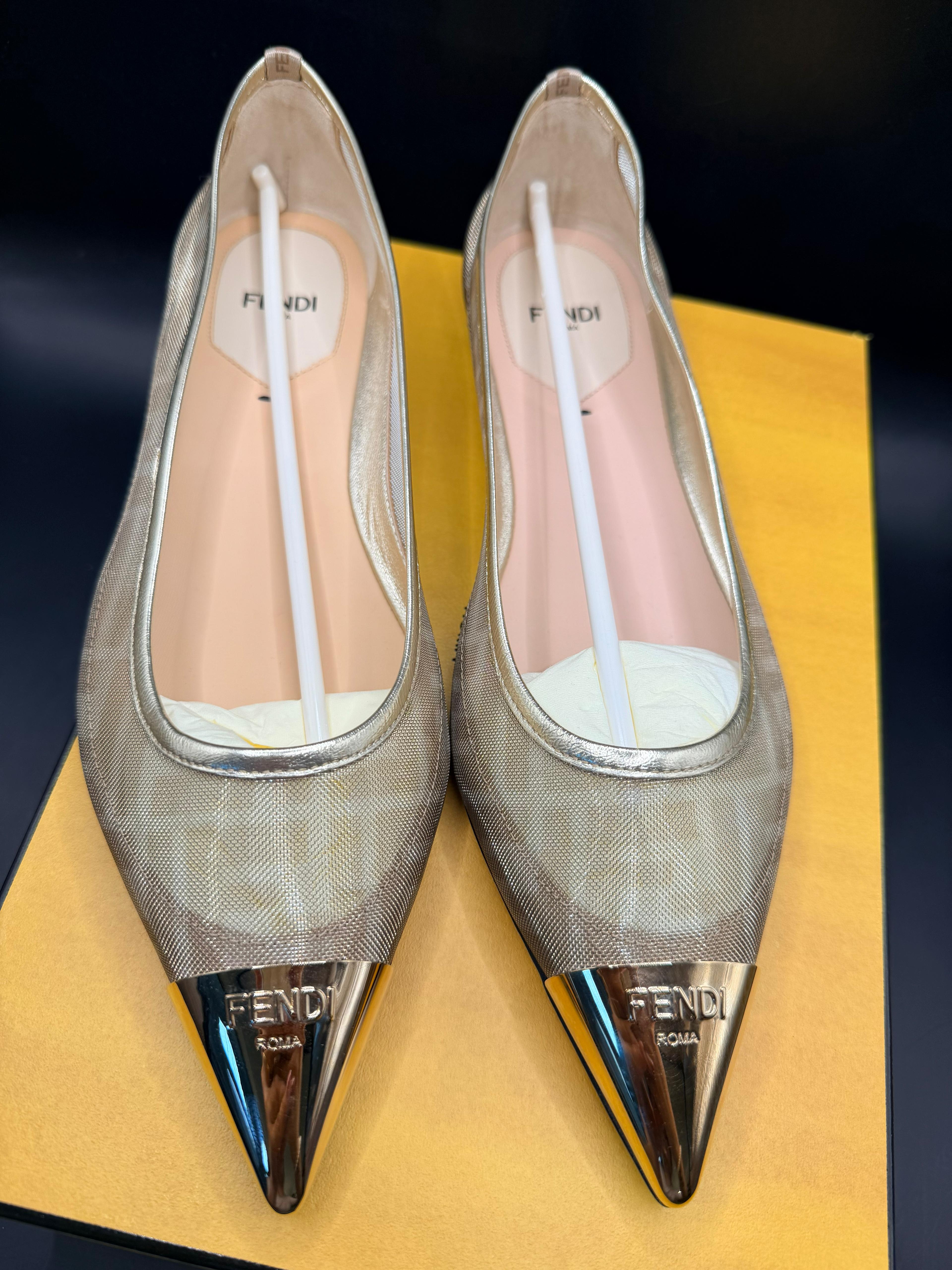 Fendi colibri ballerina