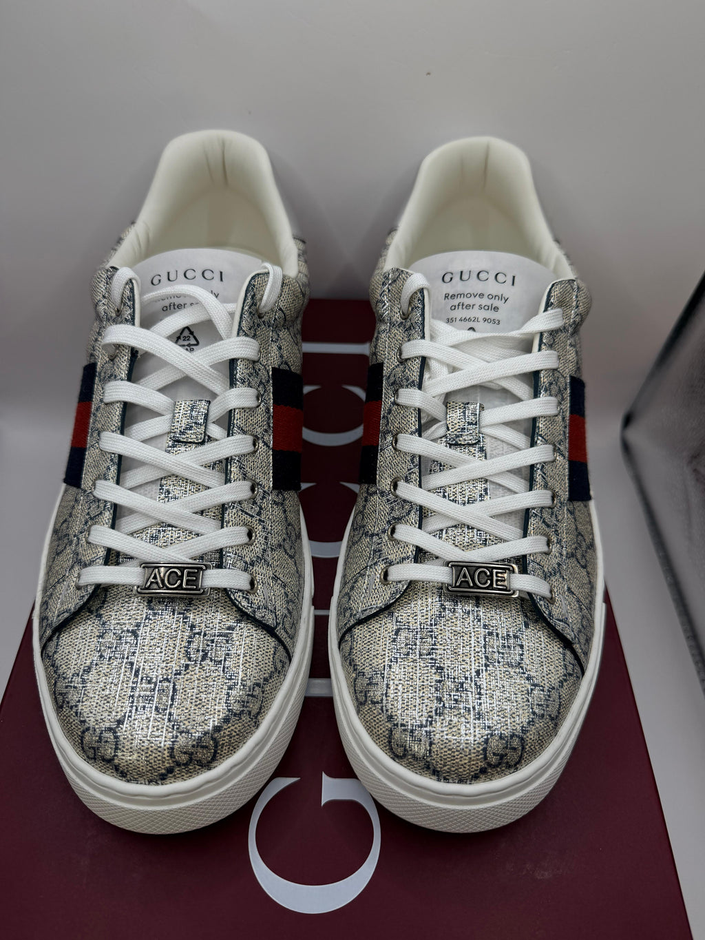Gucci gg supreme mens sneakers