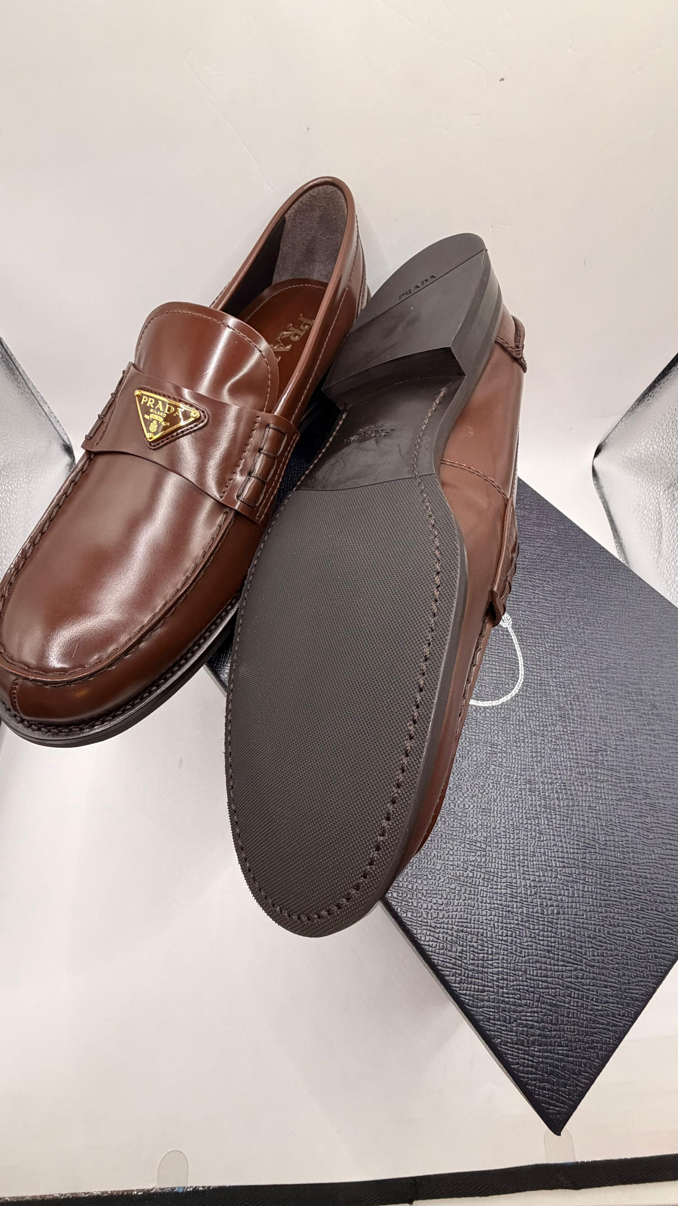 Prada calzature uomo men’s loafers